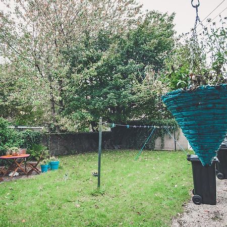 Bright & Airy Two Bed Set In Granite Apartment Aberdeen Exterior photo